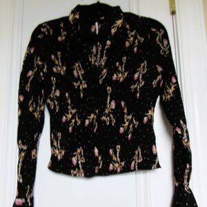 Free People Blouse, Black ,Floral, sz. L.Viscose, Stretch,armpit to armpit 17in